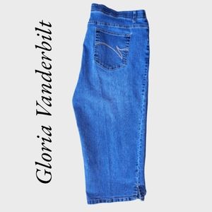 Gloria Vanderbilt Jean Capri